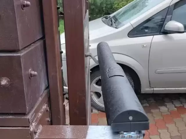 Ворота секционные, рольставни, рольворота автоматика 1, farmo.tj