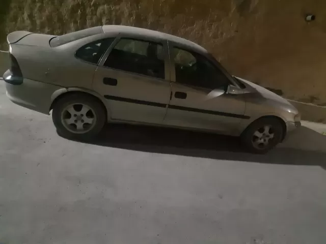 Opel Vectra B 1, avtobaza.tj