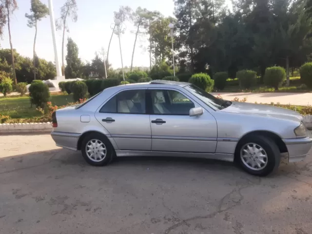 Mercedes-Benz E class 1, avtobaza.tj