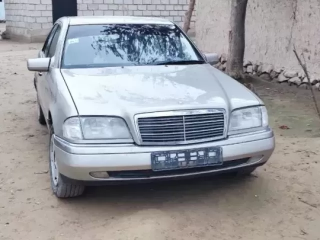 Mercedes-Benz C class 1, avtobaza.tj