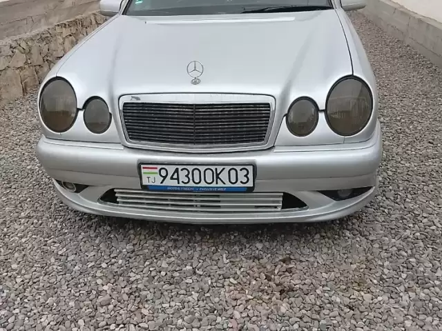 Mercedes-Benz W201, 1996 1, avtobaza.tj