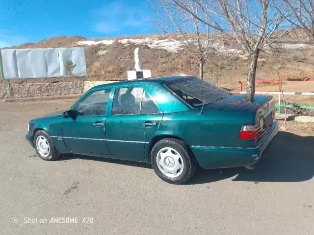 Mercedes-Benz W124, 1994 1, avtobaza.tj