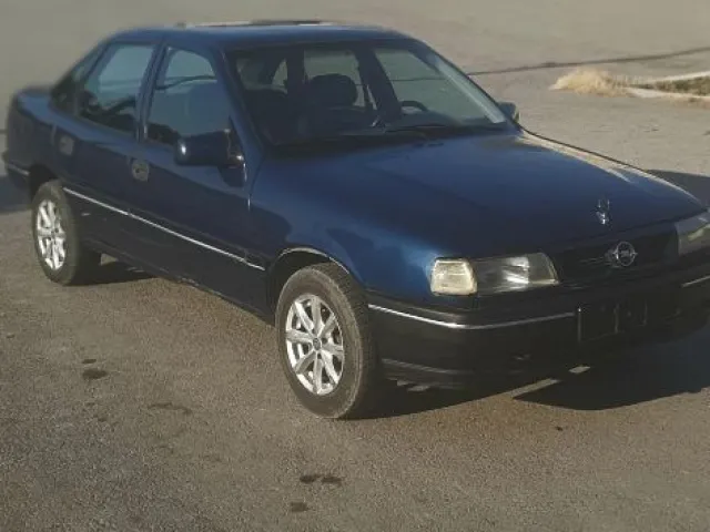 Opel Vectra A 1, avtobaza.tj