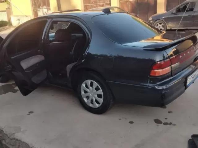Nissan Maxima, 1994 1, avtobaza.tj