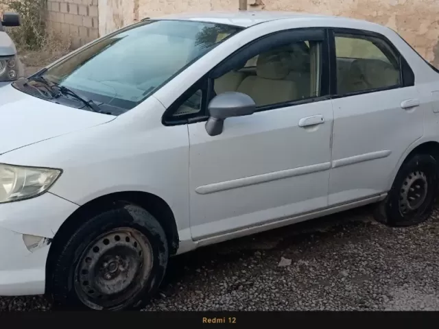 Honda Civic, 2005 1, avtobaza.tj