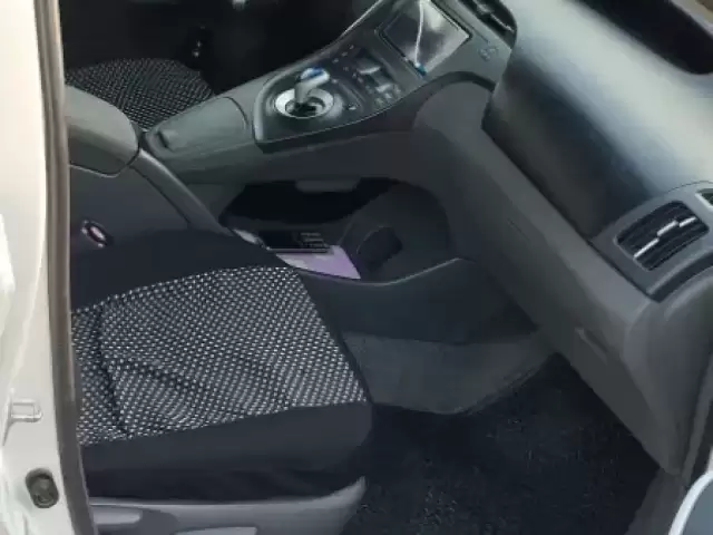 Toyota Prius, 2009 1, avtobaza.tj Toyota Prius, 2009 1, avtobaza.tj