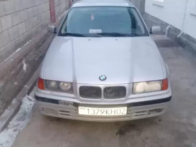 BMW 3 Series 318, 1991 1, avtobaza.tj