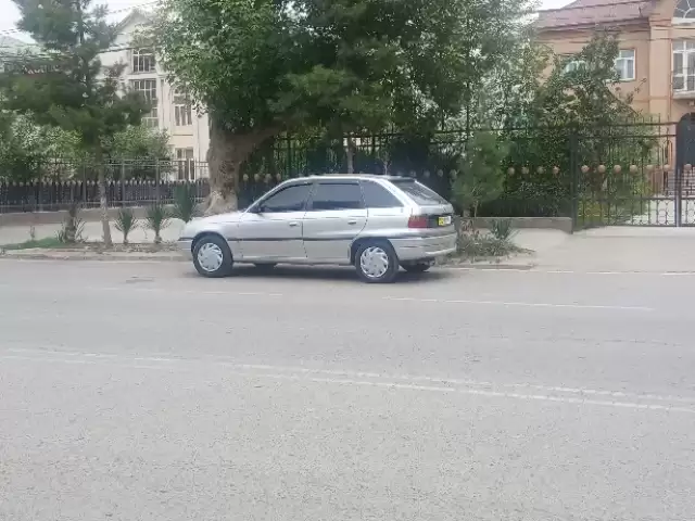 Opel Astra F, 2000 1, avtobaza.tj