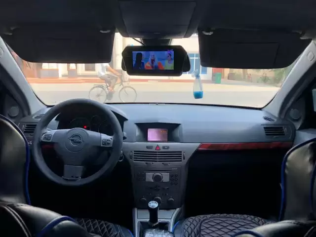 Opel Astra H, 2004 1, avtobaza.tj