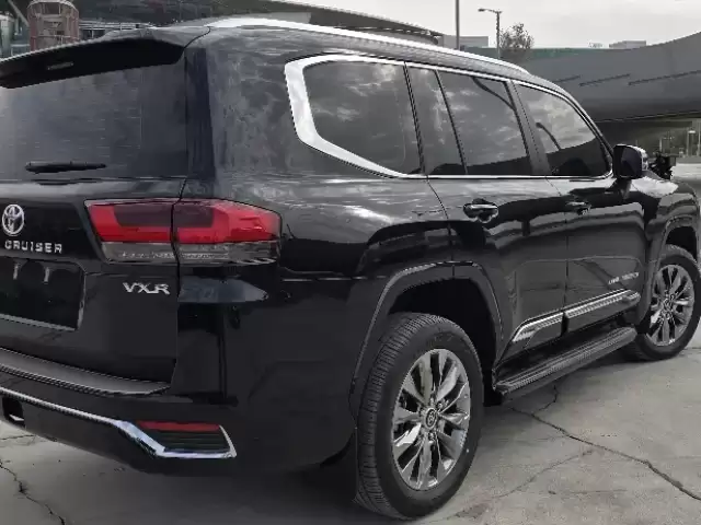 Toyota Land Cruiser, 2025 1, avtobaza.tj