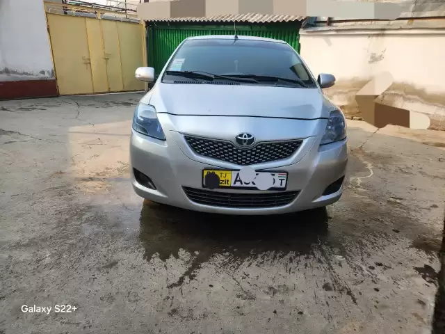 Toyota Belta, 2008 1, avtobaza.tj