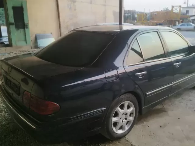 Mercedes-Benz E class, 1998 1, avtobaza.tj