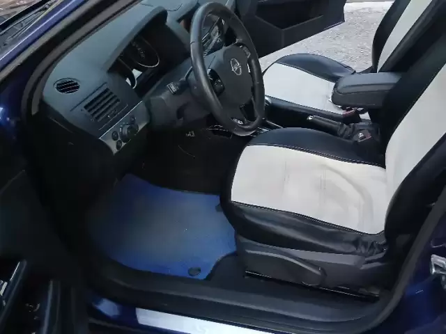 Opel Astra H, 2008 1, avtobaza.tj