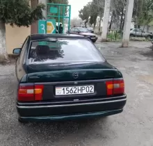 Opel Vectra A, 1995 в Деваштич (Ганчи)