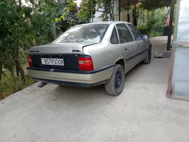 Opel Vectra A, 1991 1, avtobaza.tj Opel Vectra A, 1991 1, avtobaza.tj