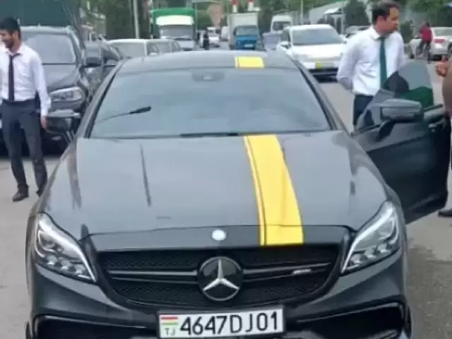 Mercedes-Benz CLS class, 2016 1, avtobaza.tj