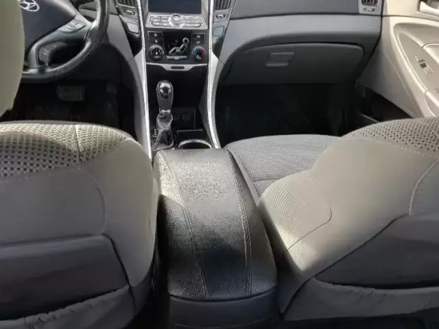 Hyundai Sonata, 2012 1, avtobaza.tj