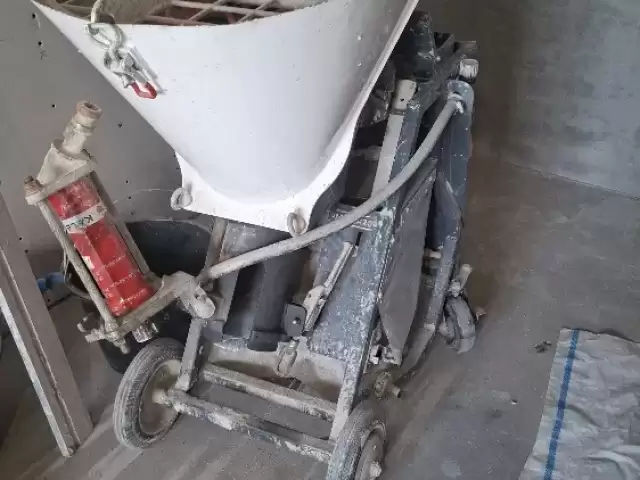 Штукатурчик усто 1, farmo.tj