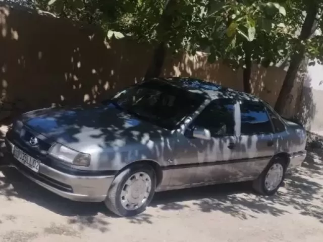 Opel Vectra A, 1995 1, avtobaza.tj