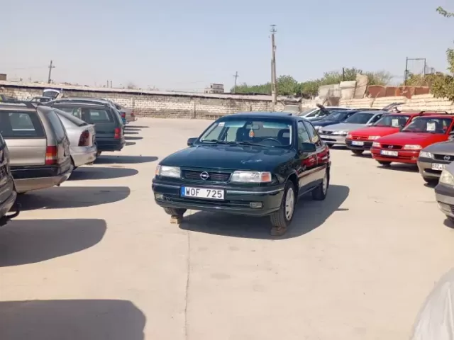 Opel Vectra A, 1995 1, avtobaza.tj