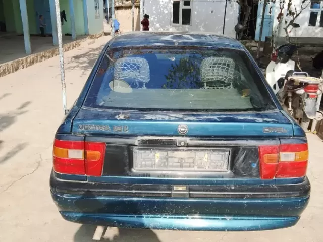 Opel Vectra A 1, avtobaza.tj