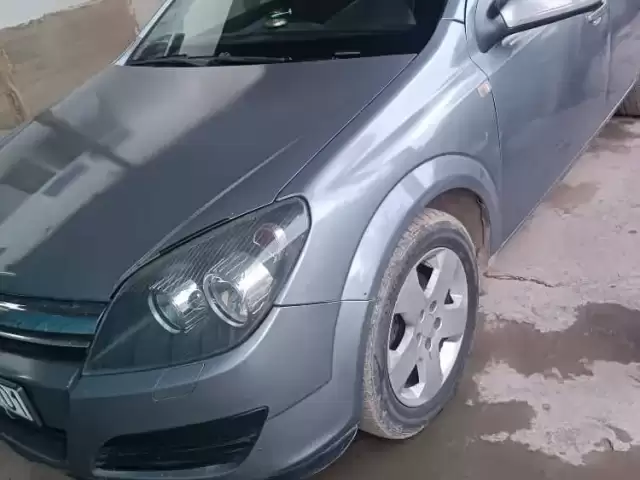 Opel Astra H, 2004 1, avtobaza.tj