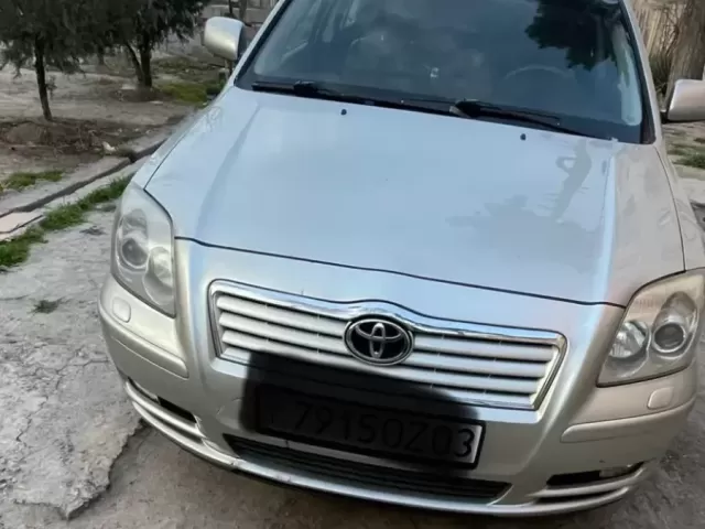 Toyota Avensis 1, avtobaza.tj