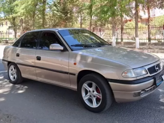 Opel Astra F, 1997 1, avtobaza.tj