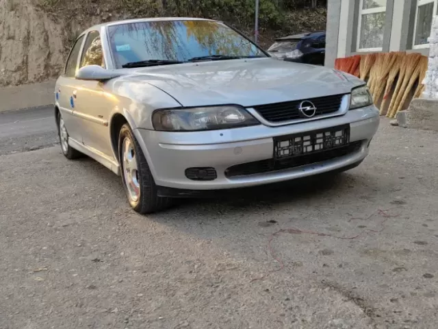 Opel Vectra B 1, avtobaza.tj