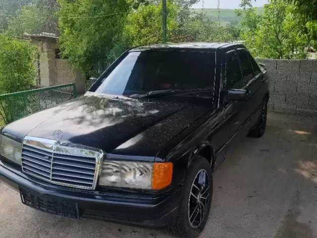 Mercedes-Benz 190, 1989 1, avtobaza.tj