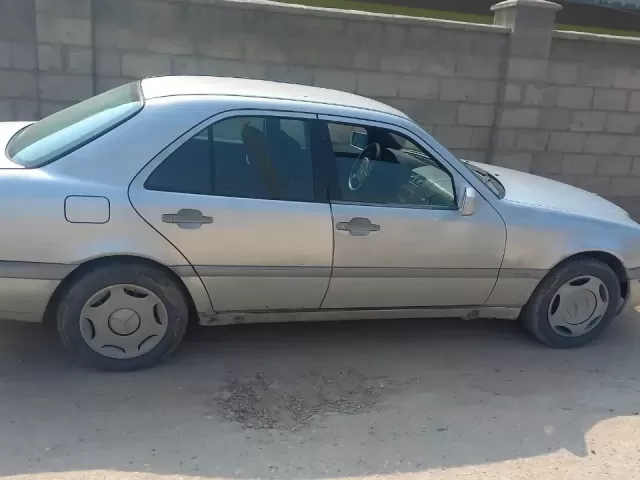 Mercedes-Benz C class, 1993 1, avtobaza.tj