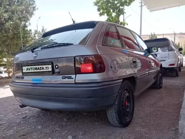 Opel Astra F 1, avtobaza.tj