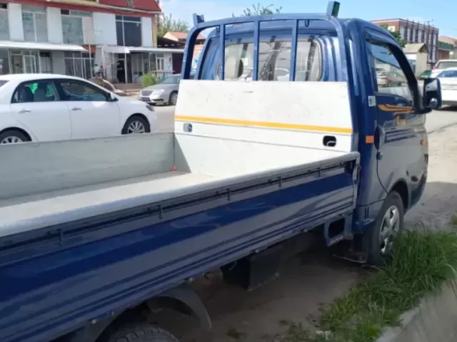 Hyundai Porter 2 1, avtobaza.tj