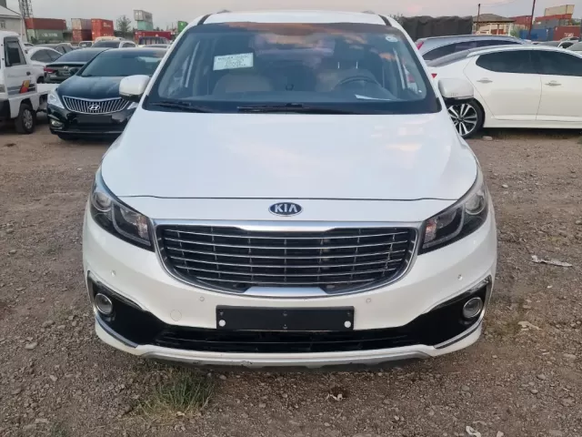 Kia Carnival 1, avtobaza.tj