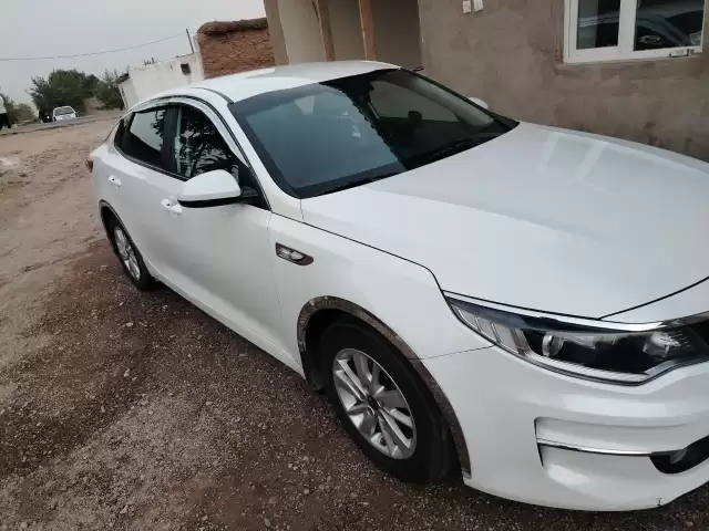 Kia K5, 2016 1, avtobaza.tj