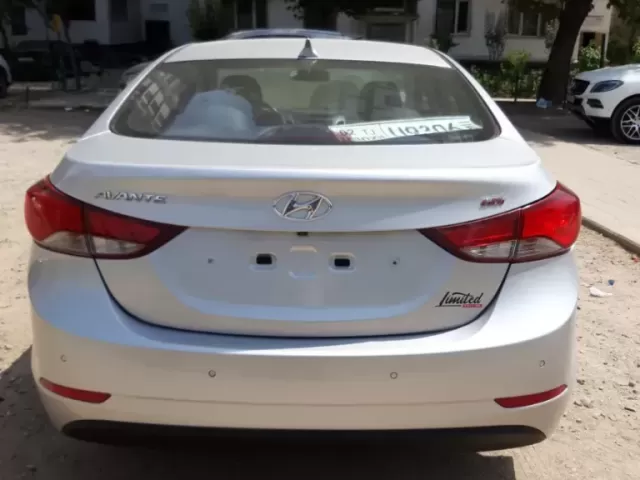 Hyundai Avante, 2014 1, avtobaza.tj