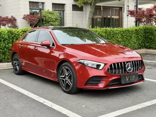 Mercedes-Benz A class, 2019 1, avtobaza.tj