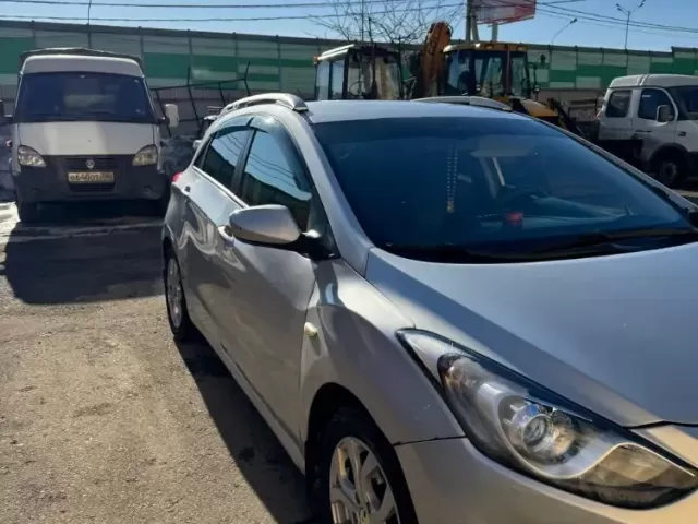 Hyundai i30 1, avtobaza.tj