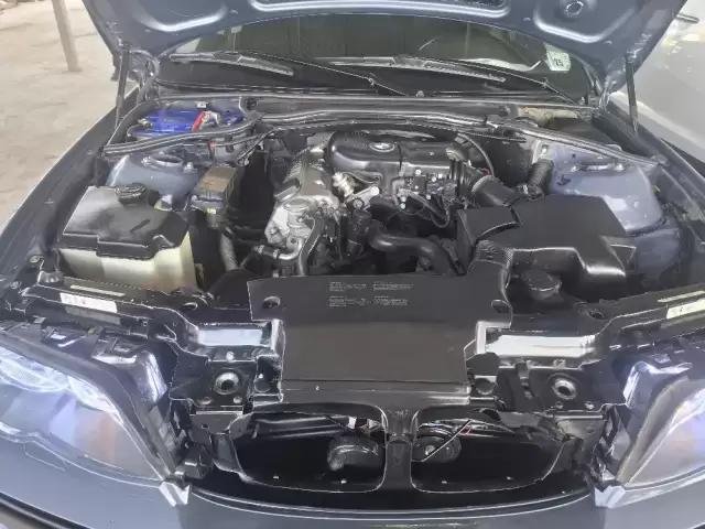 BMW 3 Series 318, 2003 1, avtobaza.tj