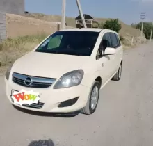 Opel Zafira, 2010 в Пенджикент