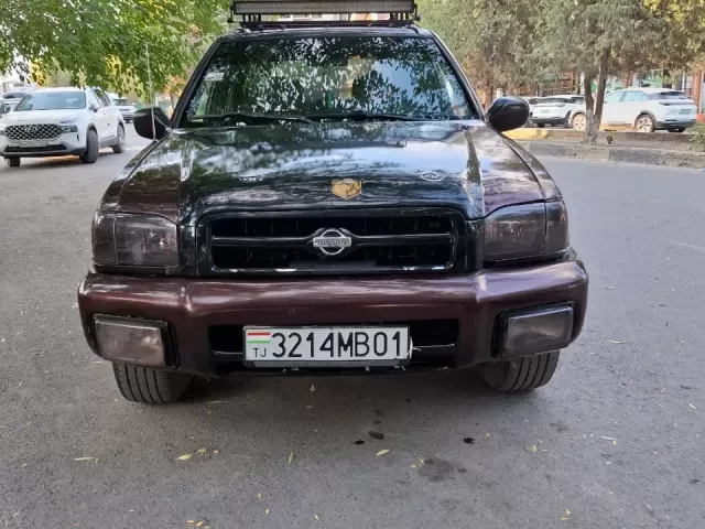 Nissan Pathfinder, 1999 1, avtobaza.tj