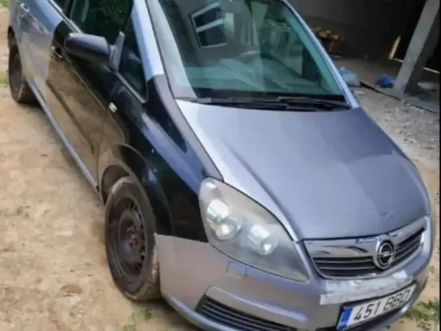 Opel Zafira 1, avtobaza.tj