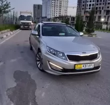 Kia K5, 2011 в Душанбе