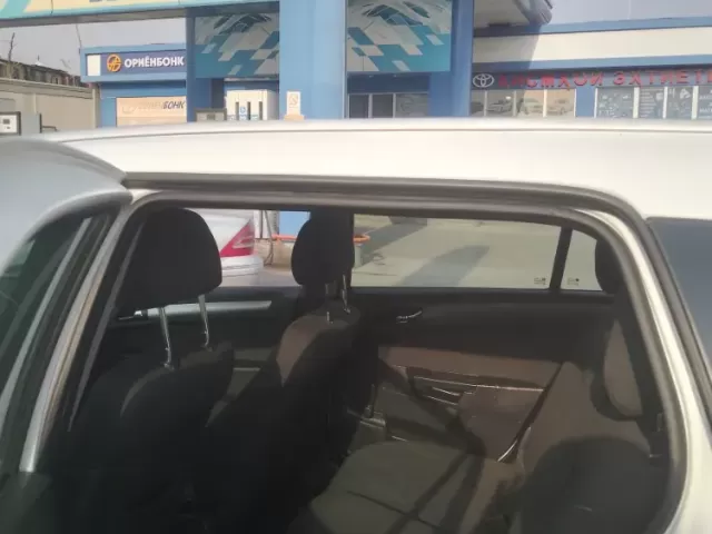 Opel Astra H, 2010 1, avtobaza.tj