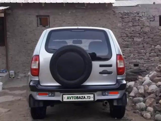 Chevrolet Niva 1, avtobaza.tj