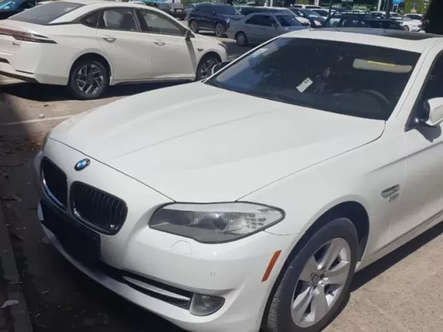 BMW 5 Series 518, 2012 1, avtobaza.tj