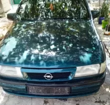 Opel Vectra A, 1994 в Яван