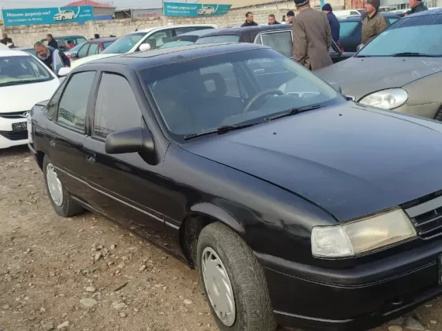 Opel Vectra A 1, avtobaza.tj