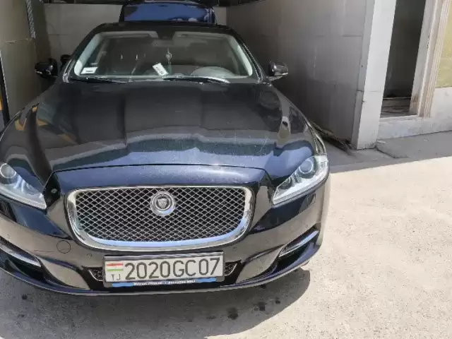 Jaguar XJ, 2012 1, avtobaza.tj