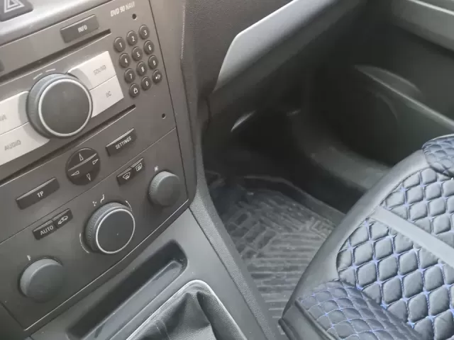 Opel Zafira, 2006 1, avtobaza.tj
